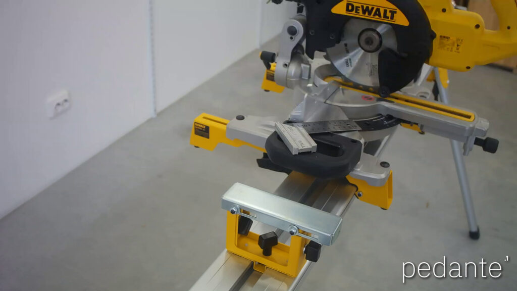 Incorrect work support position, leaving insufficient space for the Pedante mounting hole